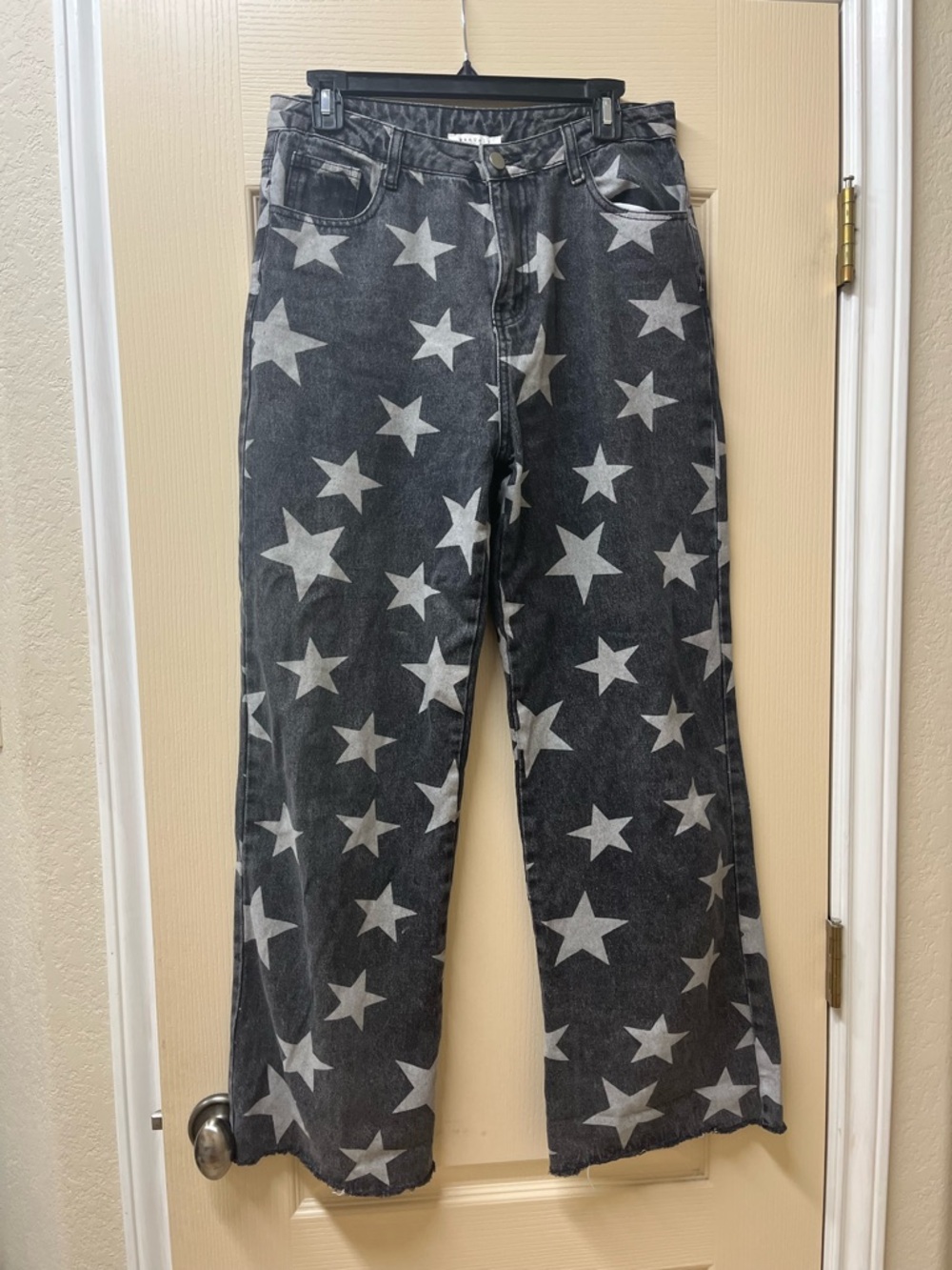 Black Denim with Stars! ⭐️